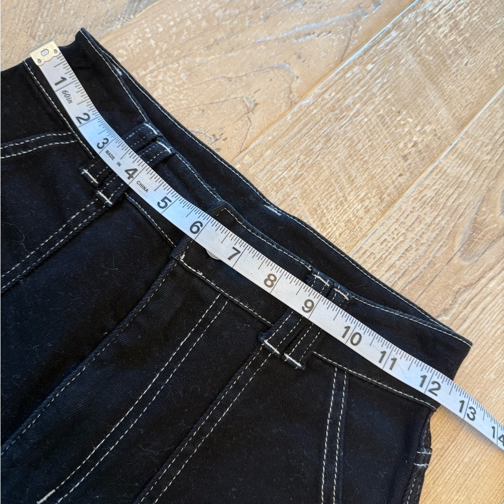 Alter’d State Dark Denim Flare Jeans with Patch Pockets XS - Picture 4 of 9